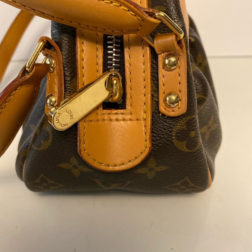 Louis Vuitton Klara handbag - Picture 8 of 8